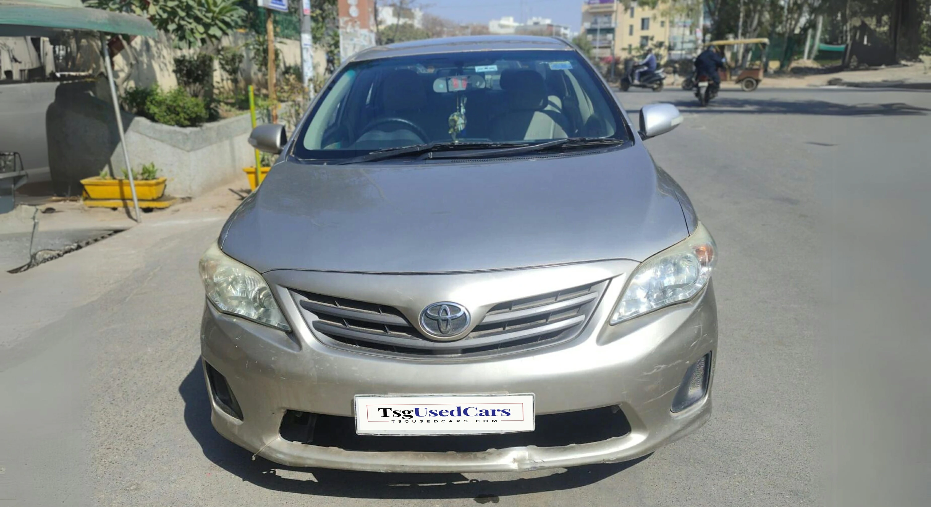 Toyota Altis used car j 2013