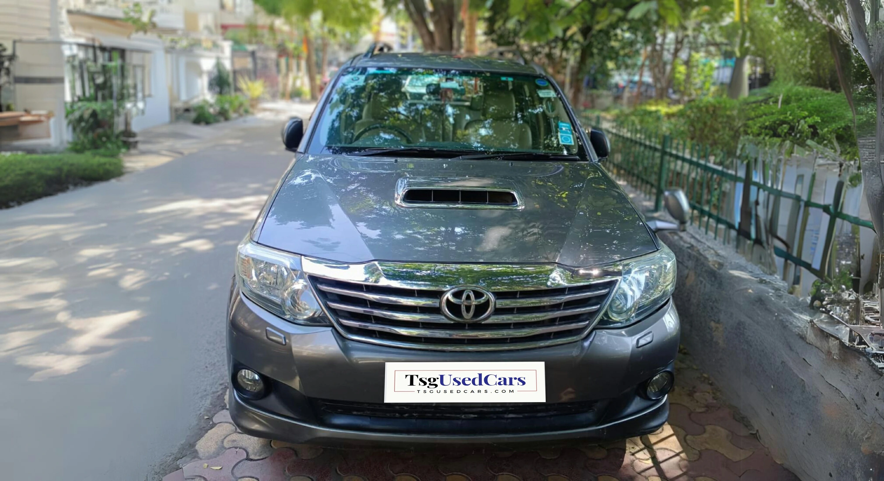 TOYOTA MOTORS	FORTUNER 4*2 AT 20