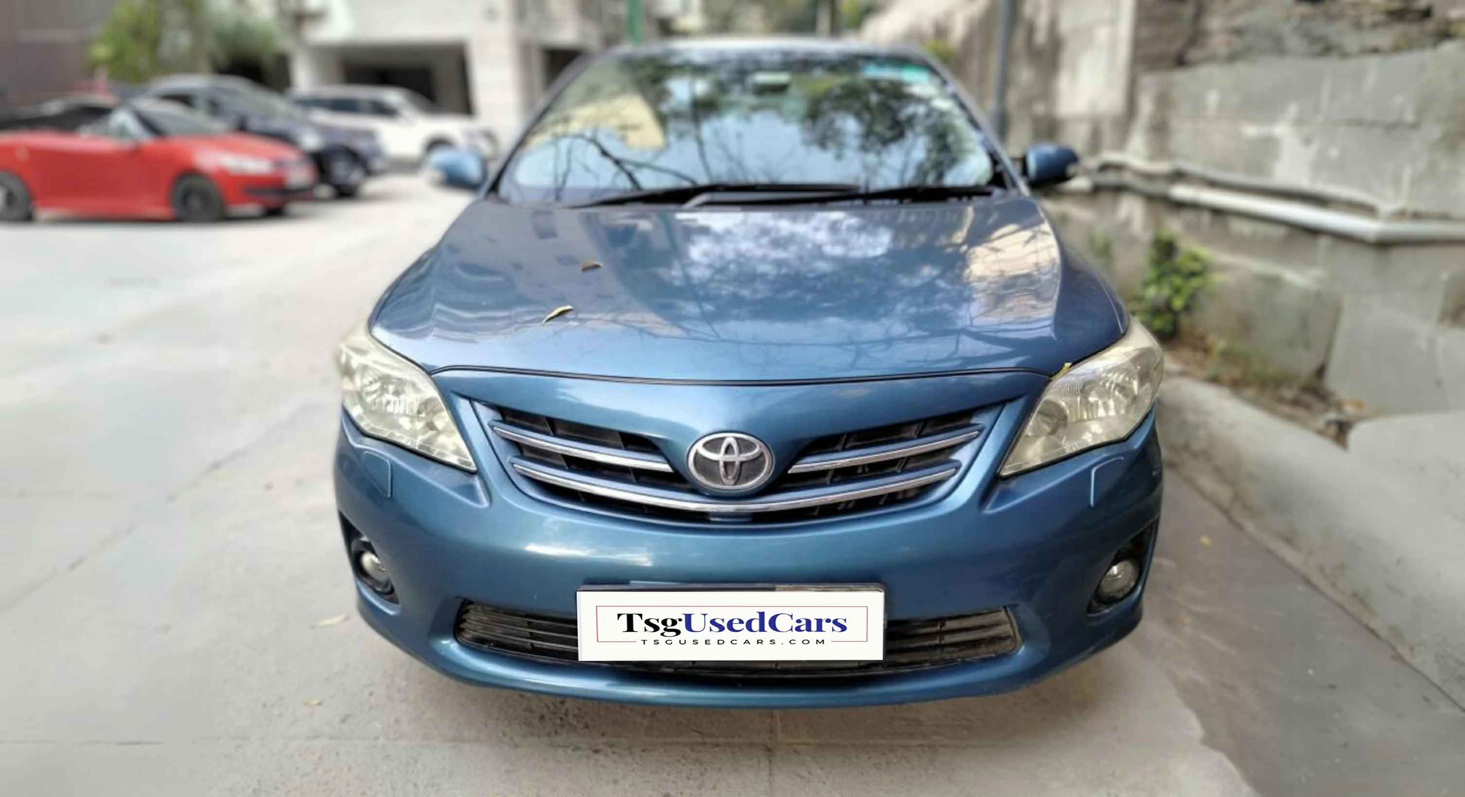 TOYOTA MOTORS	ALTIS 1.8 V 2011