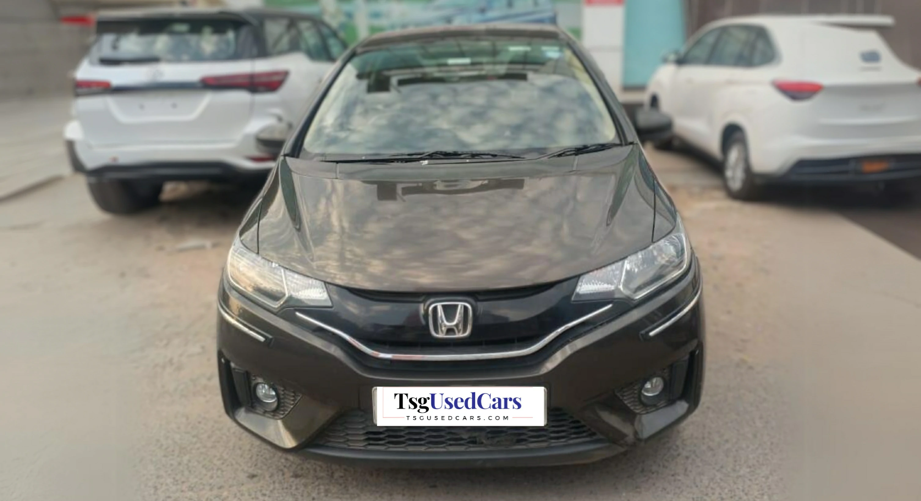 USED HONDA JAZZ V CVT