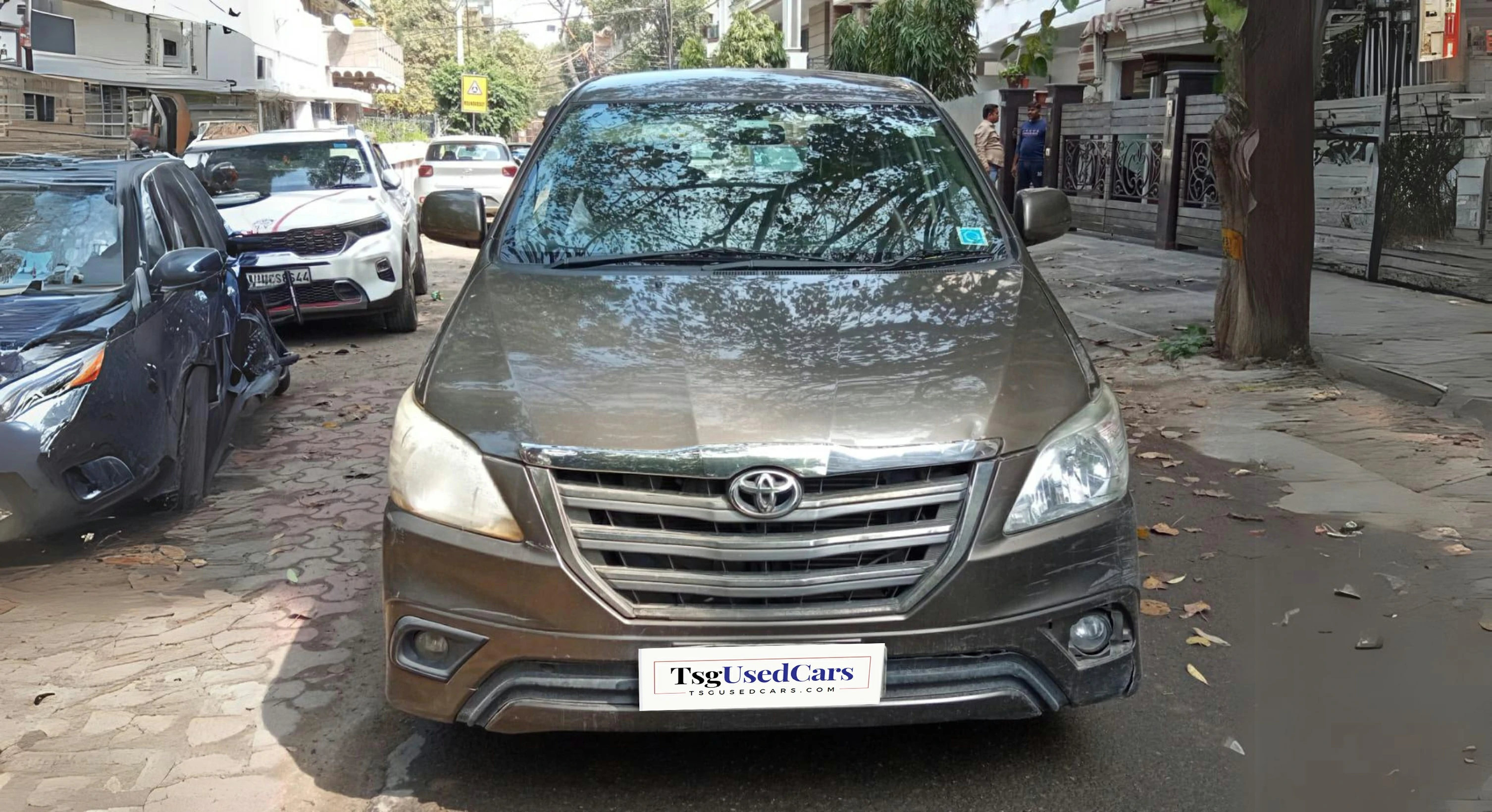 2015 Toyota Innova G 7STR