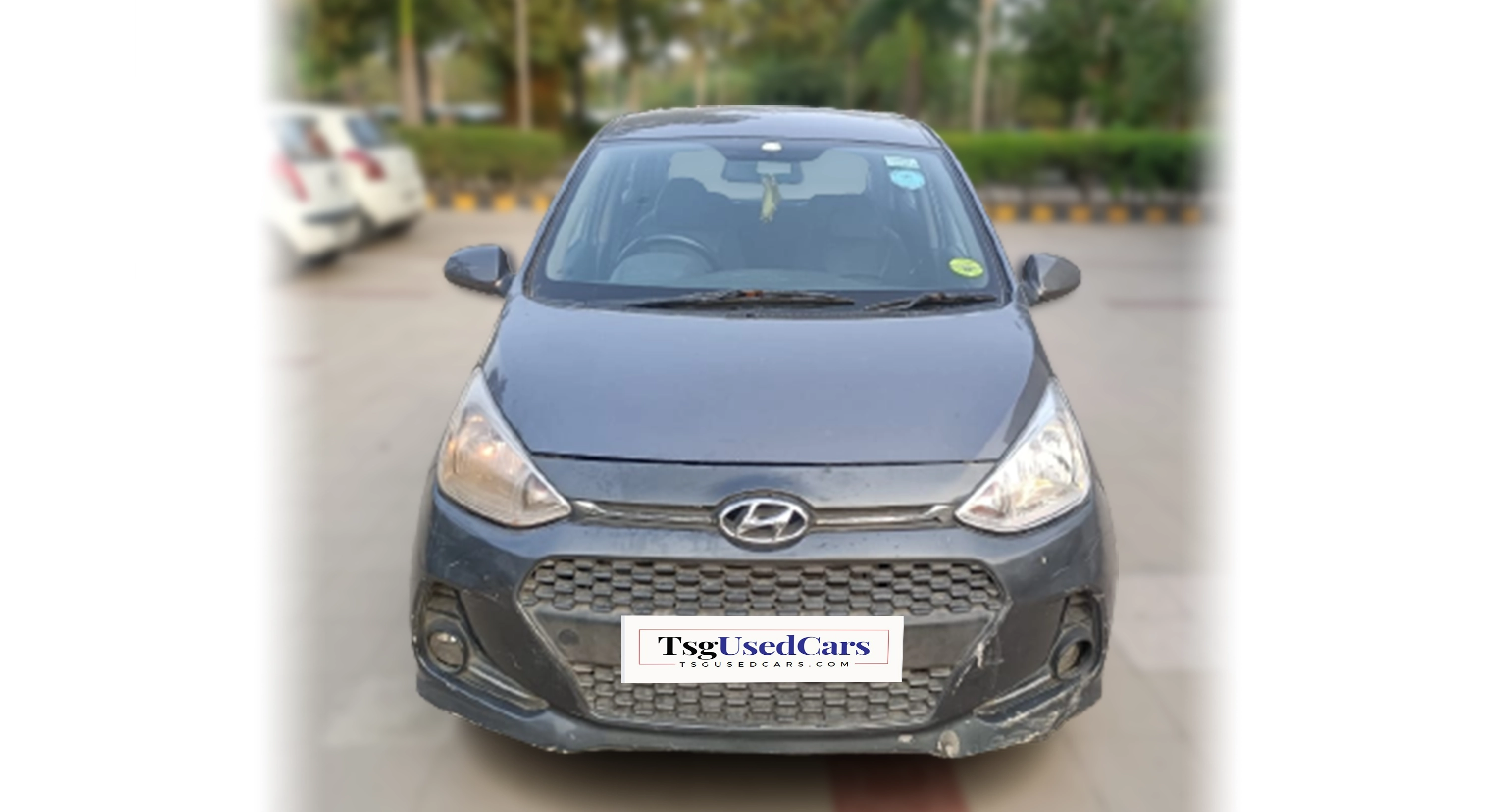 Hyundai Grand i10 Magna Car