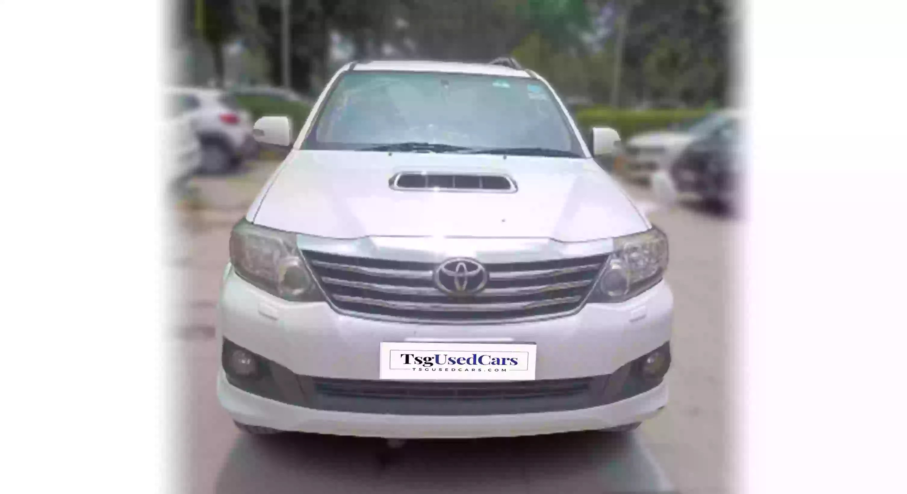 Used Toyota Fortuner 4*4 MT