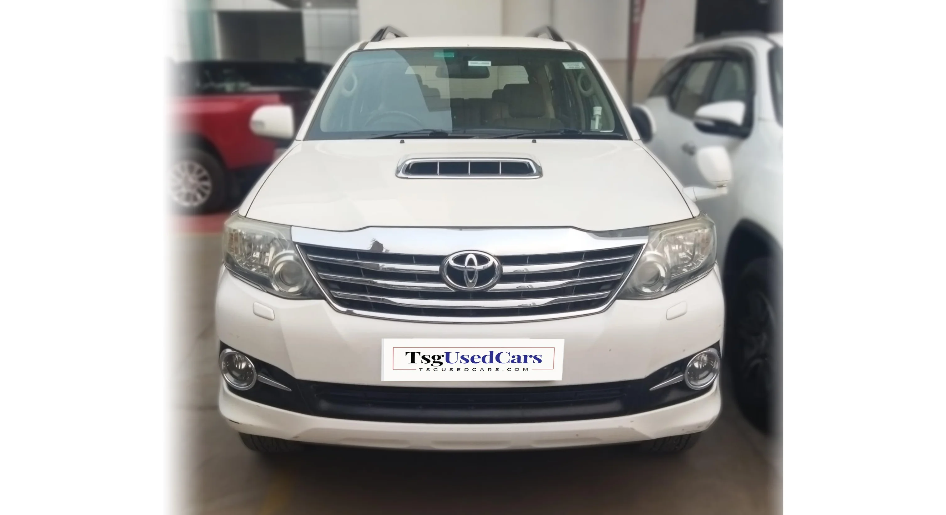 TOYOTA FORTUNER 4*2 AT 2015