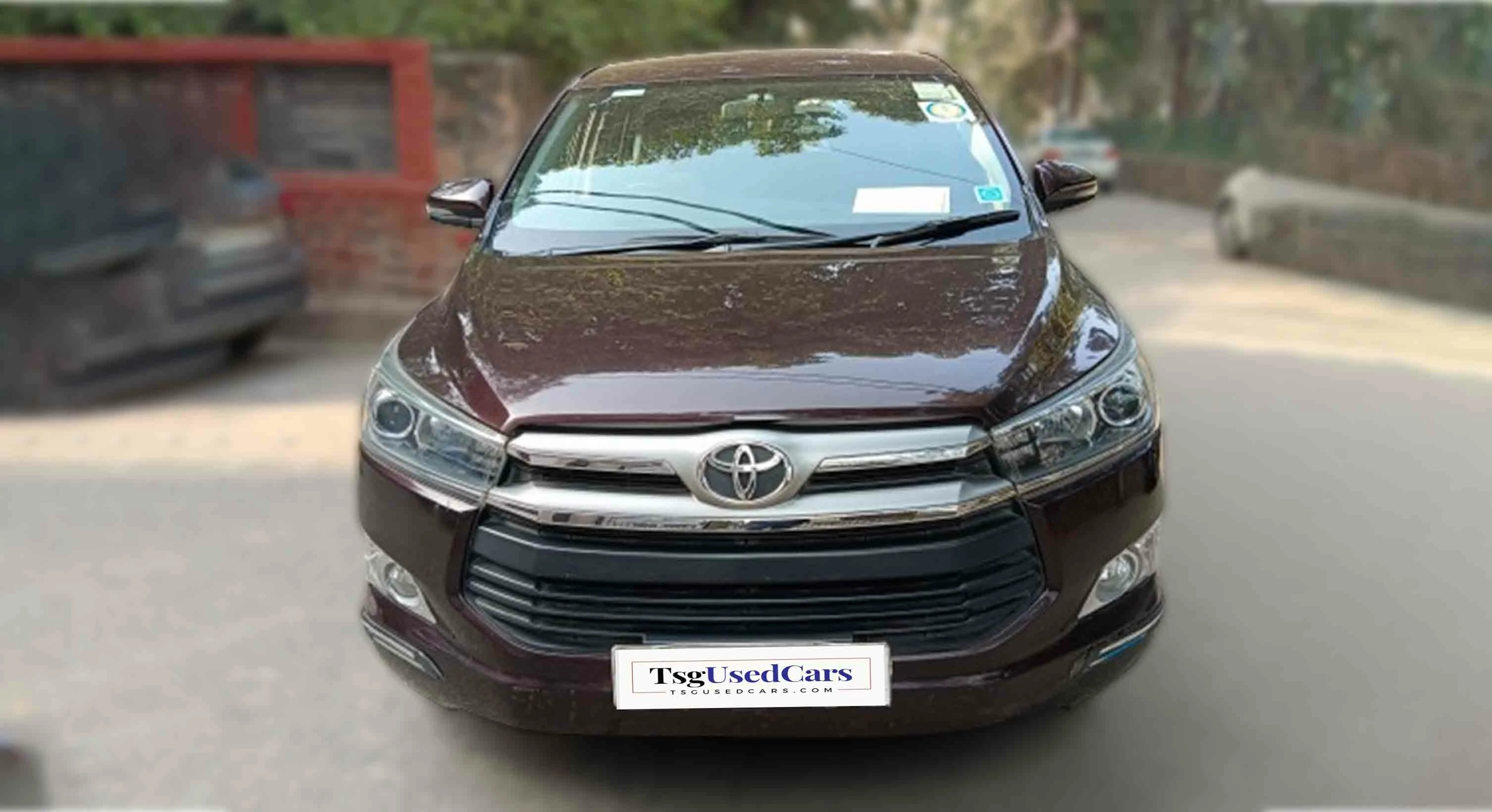 Used Toyota Innova Crysta 8STR