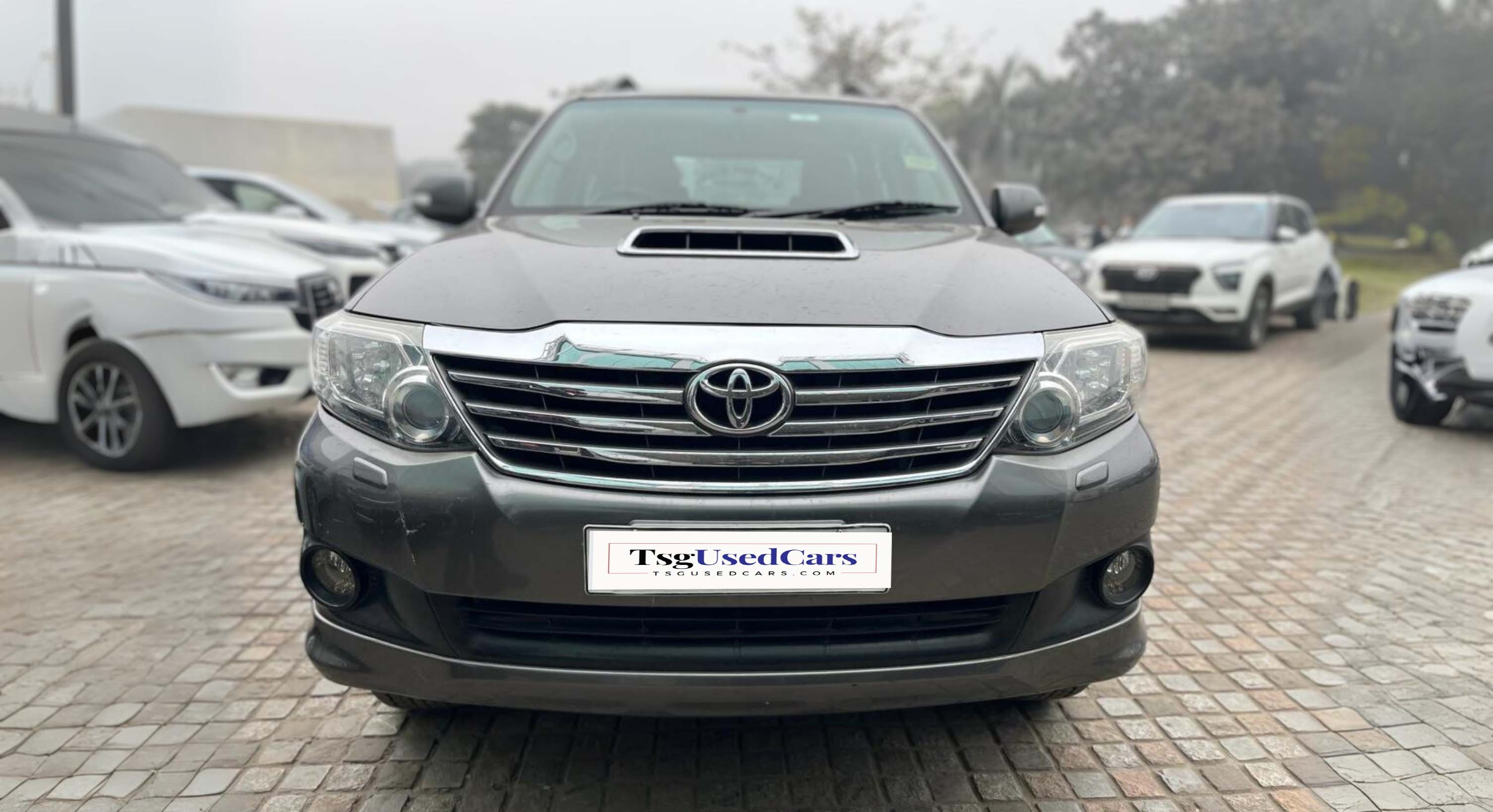 USED TOYOTA FORTUNER